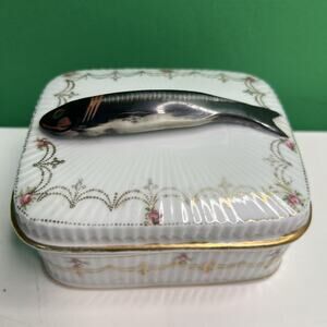 Antique Victoria Austria Covered Sardines China Dish 5” x 4” Figural Fish Handle